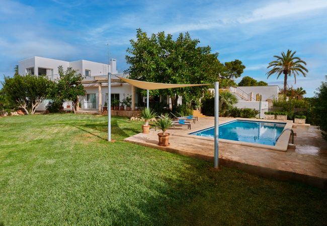 Casa en Porto Petro - E Villa Punta des Port 13