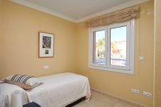 Apartamento en Oliva - Club Sevilla III 77A