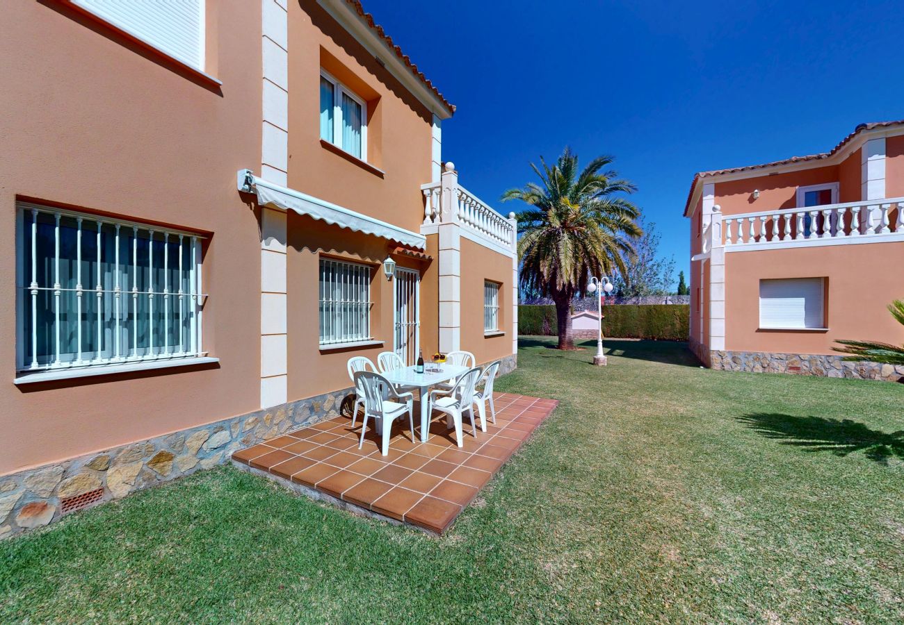 Apartment in Oliva - Club Sevilla V 43A