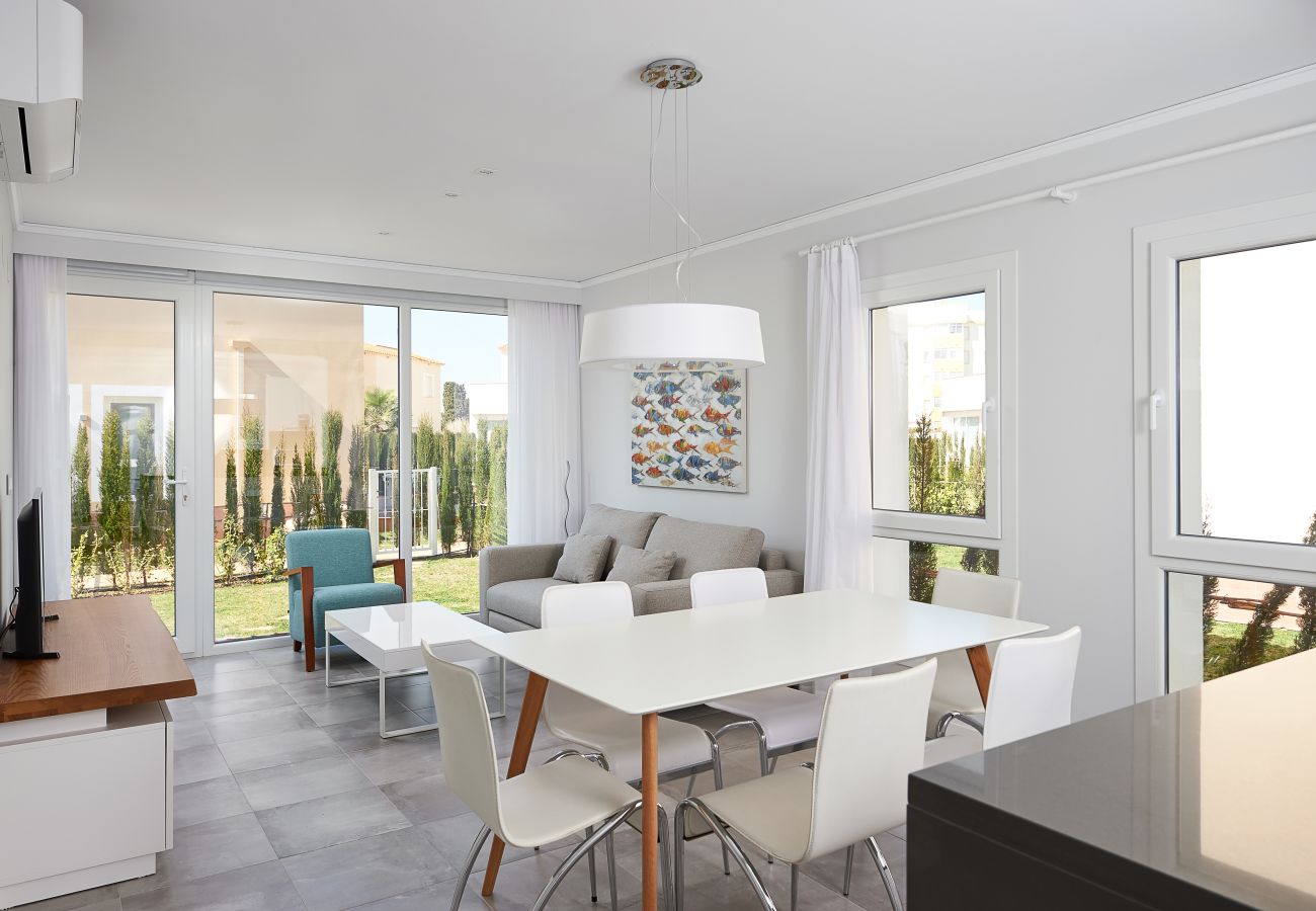 Bungalow in Oliva - Malibu Beach III 21