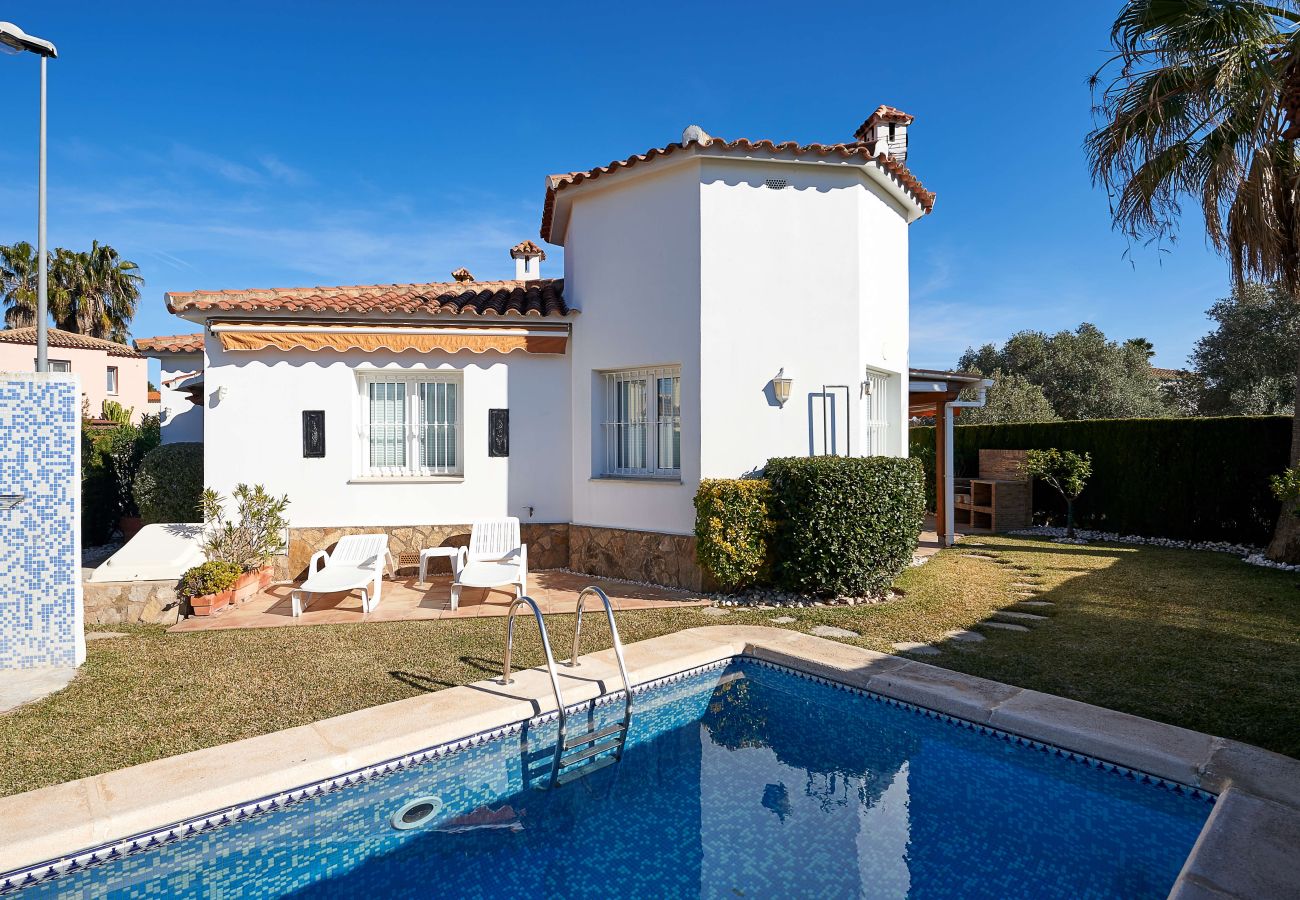 Villa in Oliva - Villa 5L-1D