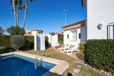 Villa a Oliva - Villa 5L-1D