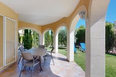 Villa a Oliva - Villa Gaudi 6A